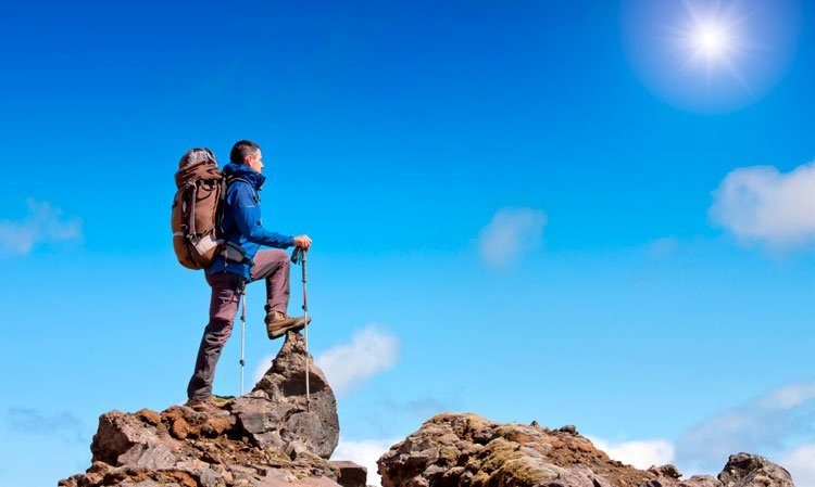 SEIS PASOS PARA ALCANZAR LA CIMA